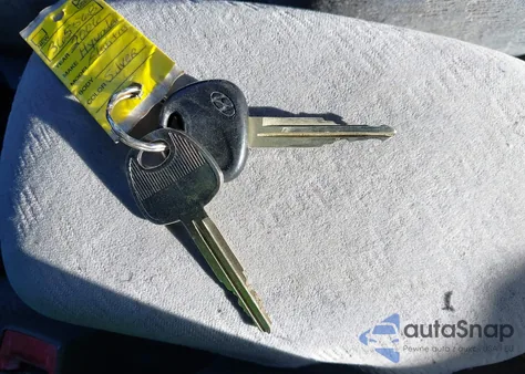 2006 Hyundai Elantra Gls/Limited from USA, damaged, VIN KMHDN46D06U365568